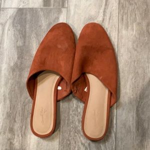 Universal thread flats